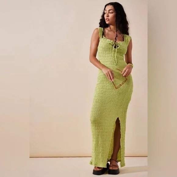 NEW Free People Beach Eleni Bodycon Maxi Cotton Blend Smocked Green Dress Sz L - Picture 1 of 14